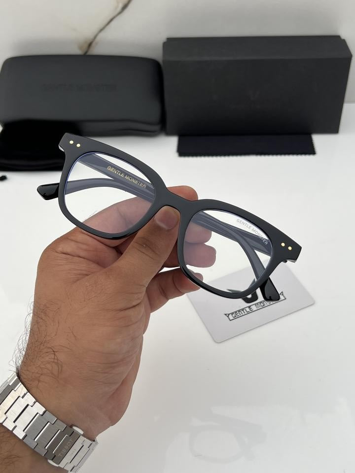 Gentle monster black plano