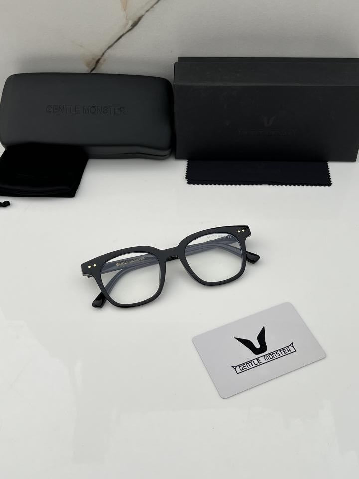 Gentle monster black plano