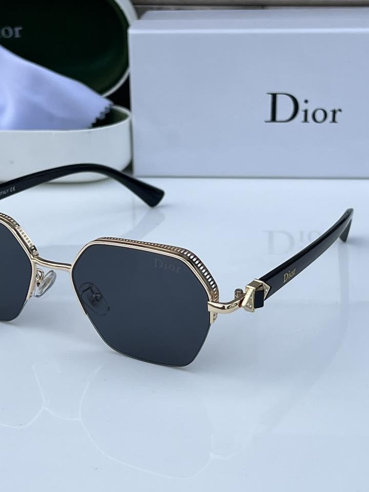Dior 751 gold black