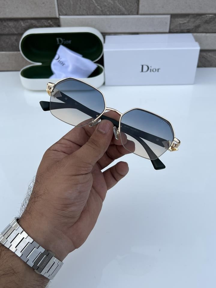 Dior 751 gold black