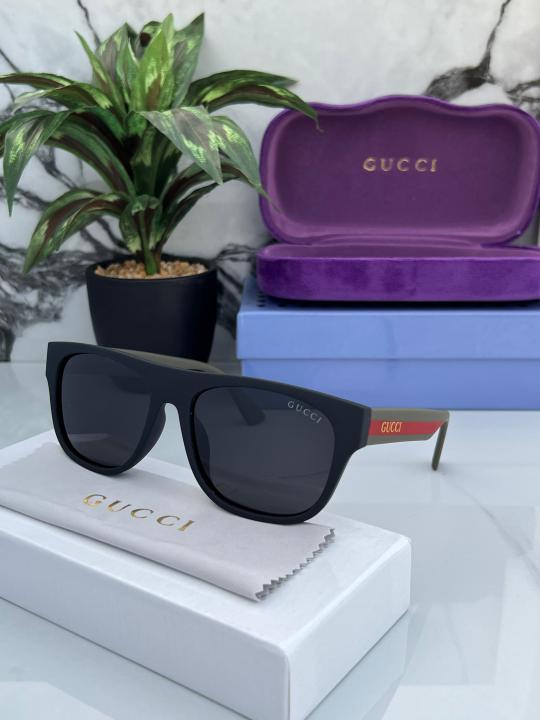 Gucci 2222 black green