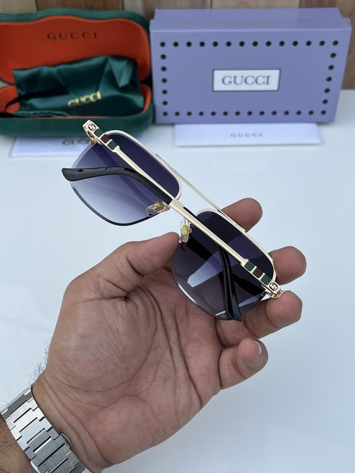 Gucci 23242 gold black shaded