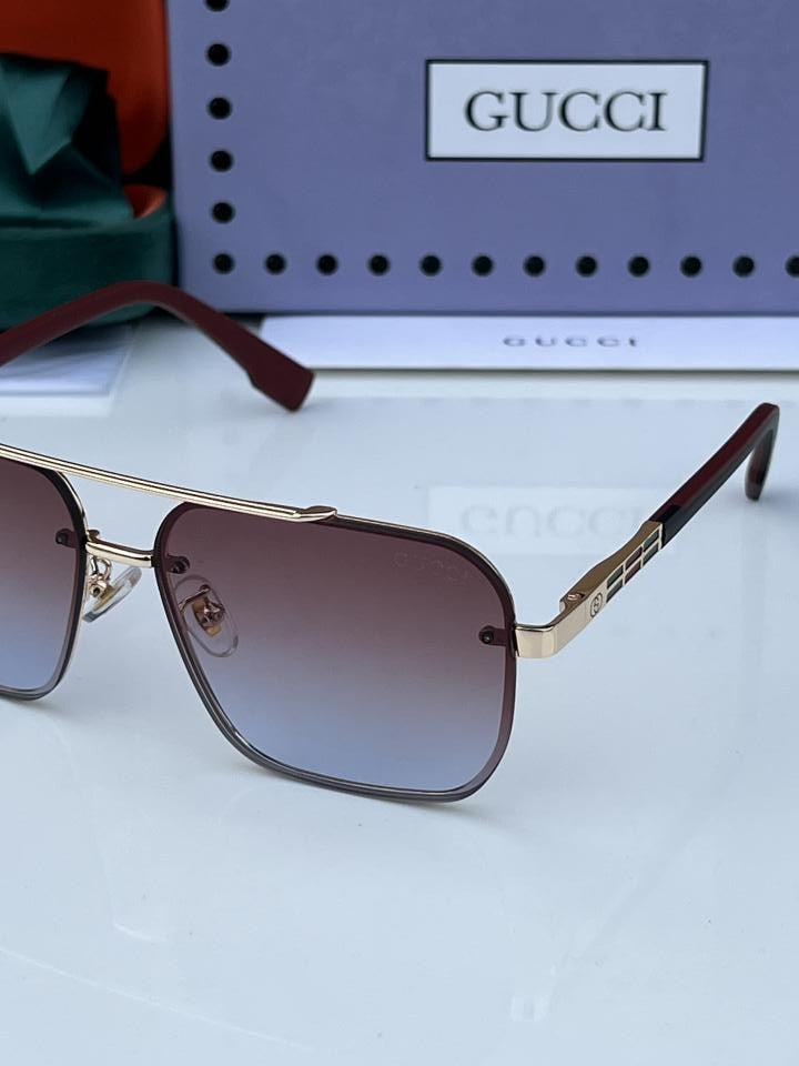 Gucci 23396 gold brown