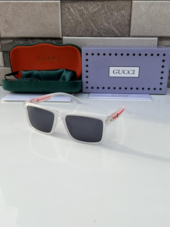 Gucci 8949 white black